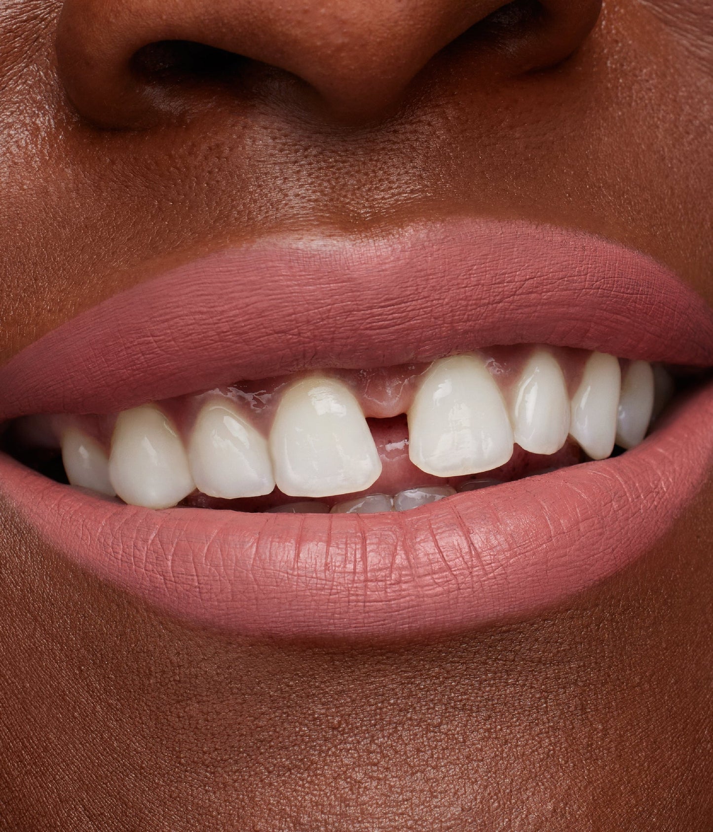 LIQUID MATTE ULTRA-COMFORT TRANSFER-PROOF LIPSTICK - US 6410