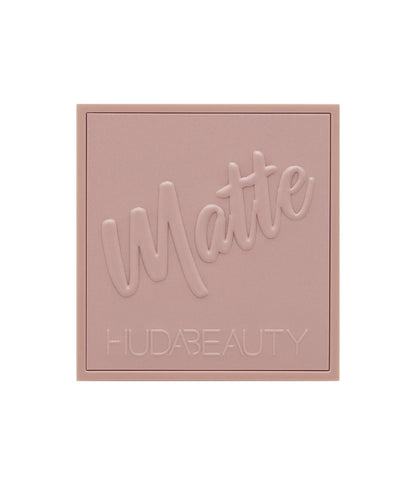 MATTE OBSESSIONS EYESHADOW PALETTE - US 6772