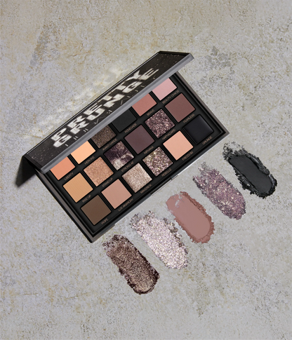 PRETTY GRUNGE EYESHADOW PALETTE - US 4707